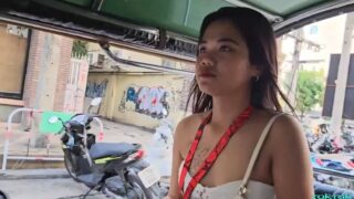 หนังโป๊ไทย TukTukPatrol – TingTong น้องติ๊งต๊อง พี่จอห์นฝรั่งควยใหญ่นักเย็ดสาวไทยน้ำพุ่ง พาน้องขึ้นตุ๊กๆจัดท่าหมาซอยยิกๆ xxx