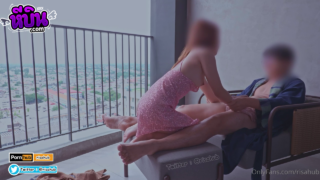 คลิปหลุดOnlyfans risahub น้องริสาสาวสวยหุ่นเด็ดนมใหญ่น่าเย็ดจัดหนักกับคู่ขาในห้องพักริมระเบียง โม๊คควยแล้วขึ้นขย่มควยเด็ดๆ