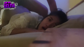 คลิปหลุด สาวร่านหี เปิดม่านรูดเย็ดกับหนุ่มแปลกหน้า แอนหลังให้เย็ดท่าหมาแบบเน้นๆ จับกดหัวเย็ดแบบแรงๆ เสียวหีแทบจะร้องไห้ ตอกหีเพลินๆ เย็ดจนแตกคารูหีฟินๆ
